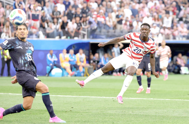 US rout Paraguay to launch home campaign in style